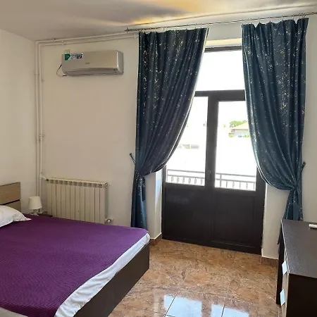 Pensionat Vila Eminescu *